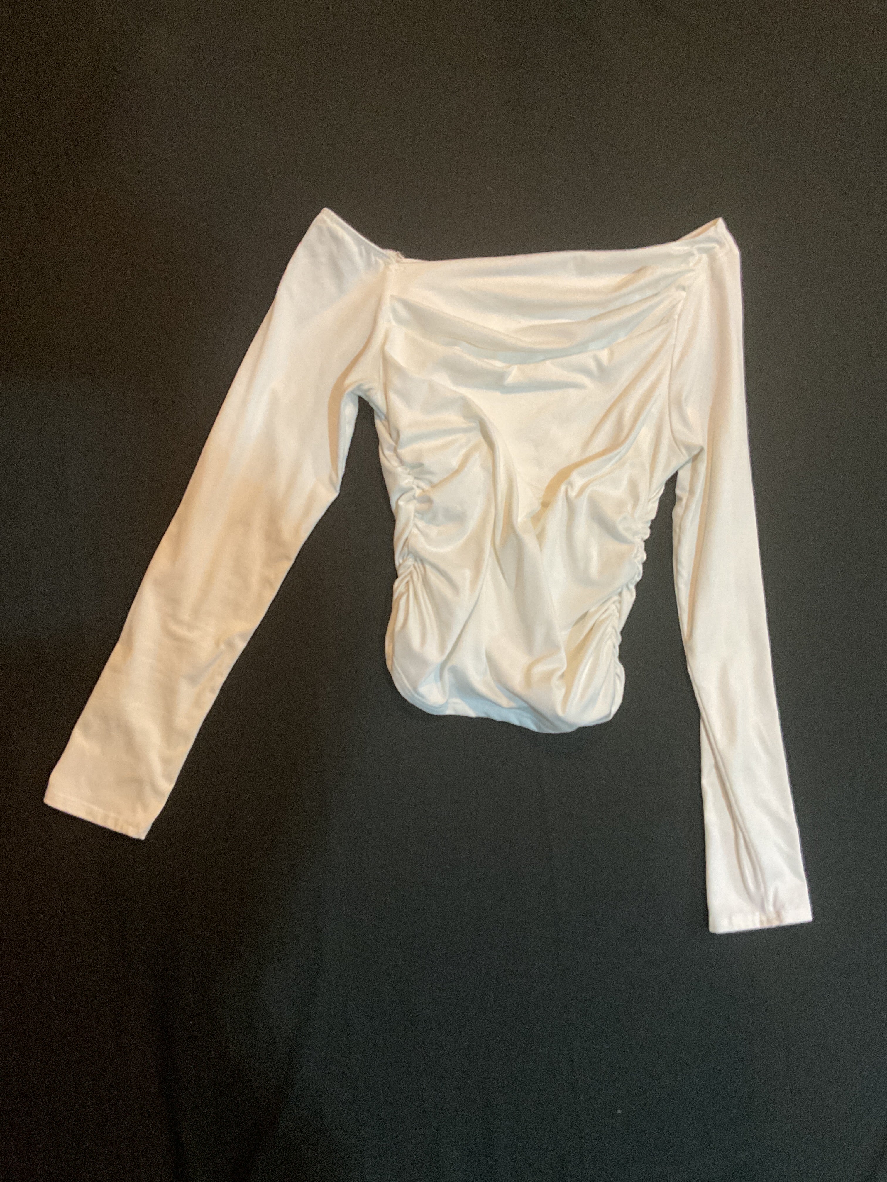 Shirt with side scrunching